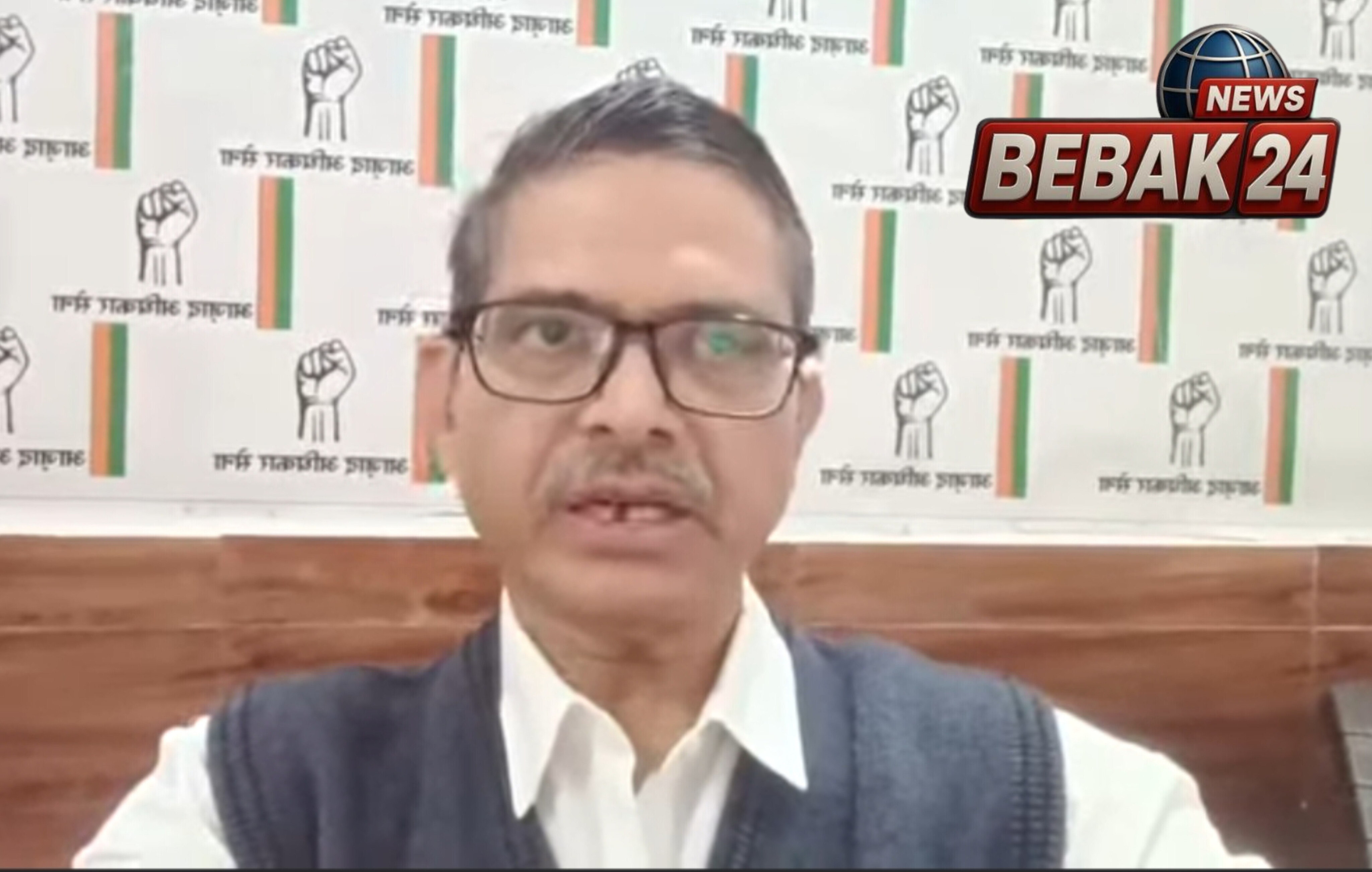 साइबर मानहानि और धमकी के आरोप में एफ.आई.आर. दर्ज: अमिताभ ठाकुर, नूतन ठाकुर नामजद