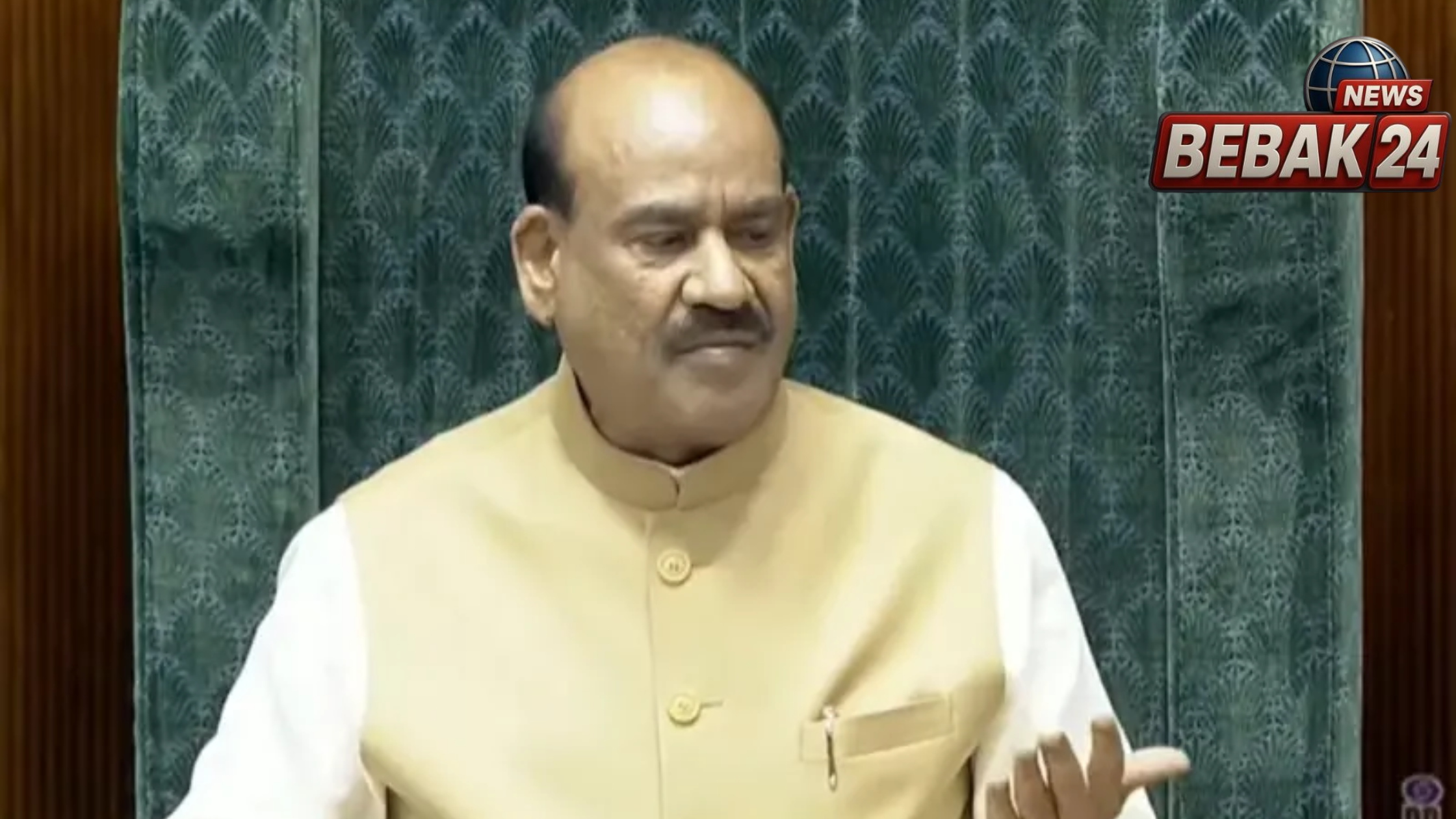 जंतर-मंतर लाठीचार्ज पर घमासान, लोकसभा में अमित शाह से जवाब की मांग; हंगामा बढ़ते देख दोपहर 12 बजे तक कार्यवाही स्थगित
