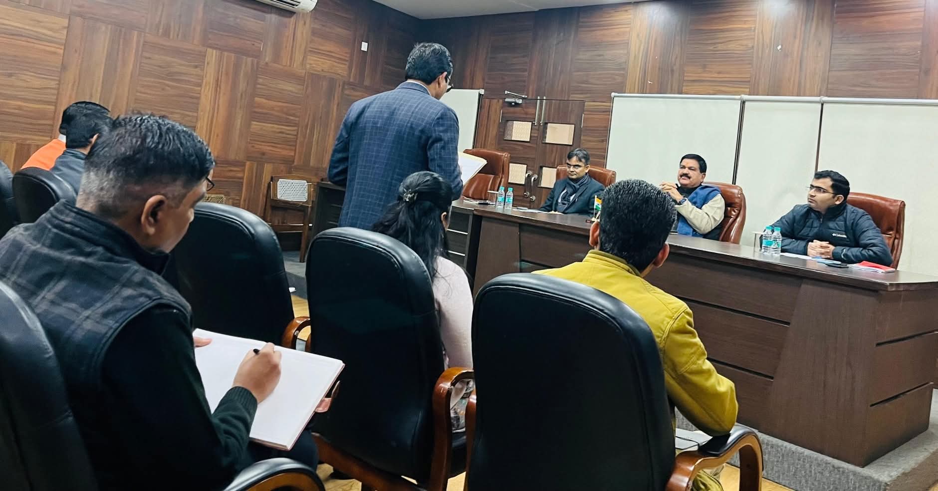 पिंडरा महोत्सव का शंखनाद: 30 जनवरी से सजेगी सांस्कृतिक महफिल, तैयारियों को लेकर बैठक संपन्न