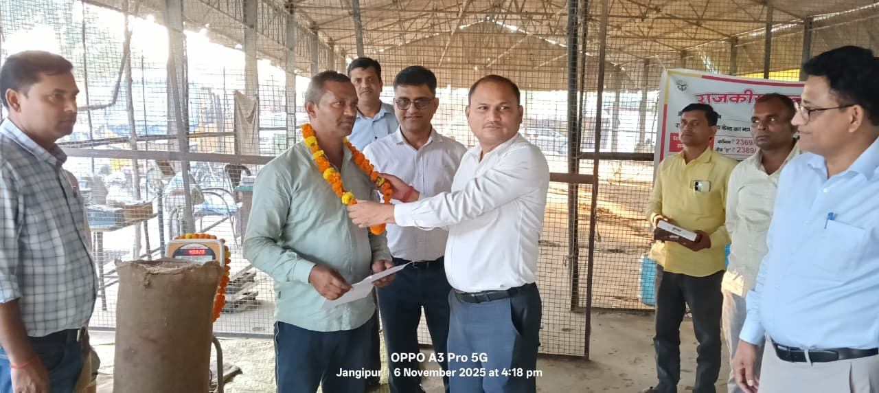 धान खरीद में हीला-हवाली: जिलाधिकारी के आदेश को ठेंगा दिखा रहे लेखपाल!