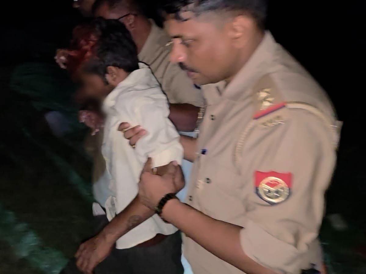 गाज़ीपुर में पुलिस का कड़ा प्रहार: किडनैपिंग का 25 हज़ारी इनामी हाफ एनकाउंटर में ढेर, पैर में गोली लगने से पस्त!