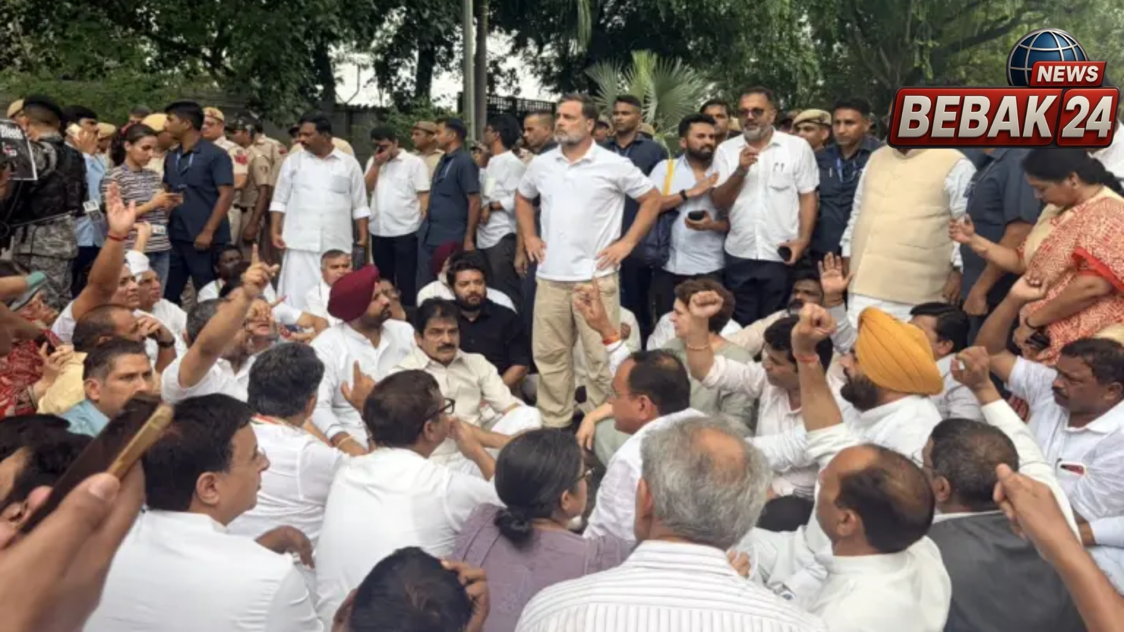 पीएम आवास के बाहर धरने पर बैठे राहुल-खड़गे, मनाने पहुंचे केंद्रीय मंत्री; NEET लीक पर पहली बार आया पीएम मोदी का बयान