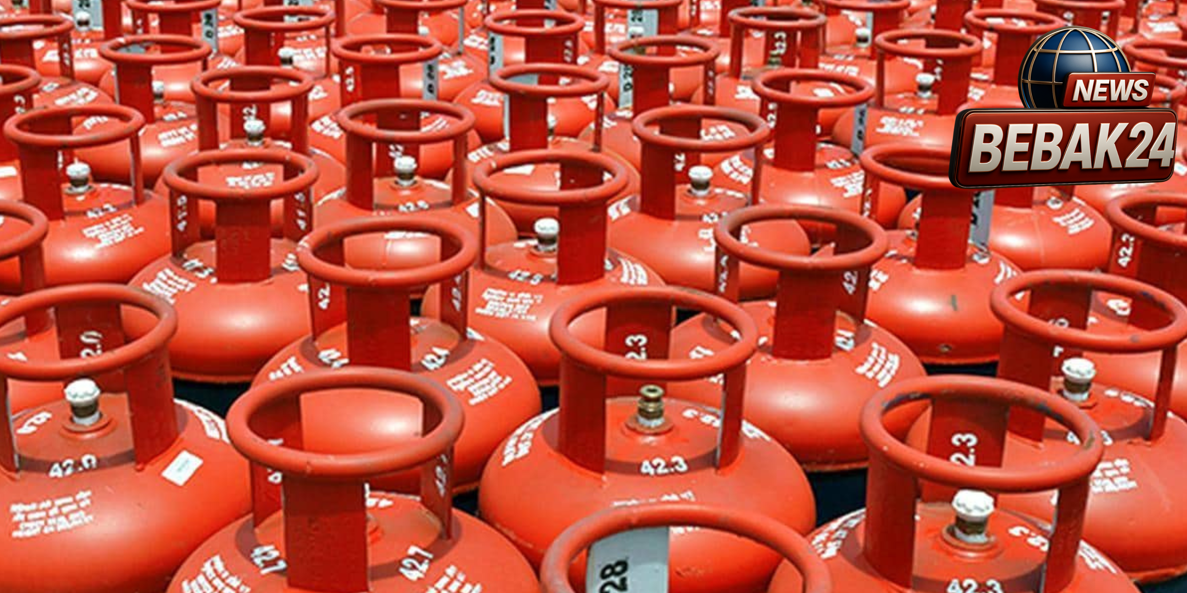 LPG संकट: गैस के लिए अब 'पहले आओ, पहले पाओ'; तत्काल बुकिंग सेवा बंद, कालाबाजारी रोकने को प्रशासन ने लागू किया FIFO सिस्टम