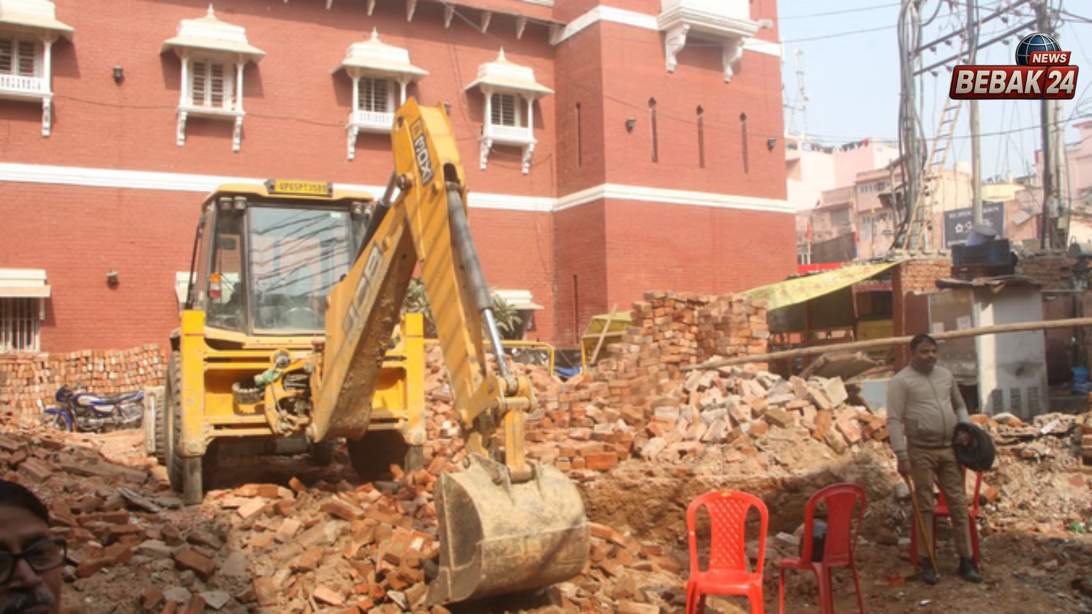 दालमंडी चौड़ीकरण ने पकड़ी रफ्तार: अब 'रोज टूटेगा एक मकान', 60 भवनों के दस्तावेज प्रशासन के पास, 29 की रजिस्ट्री पूरी