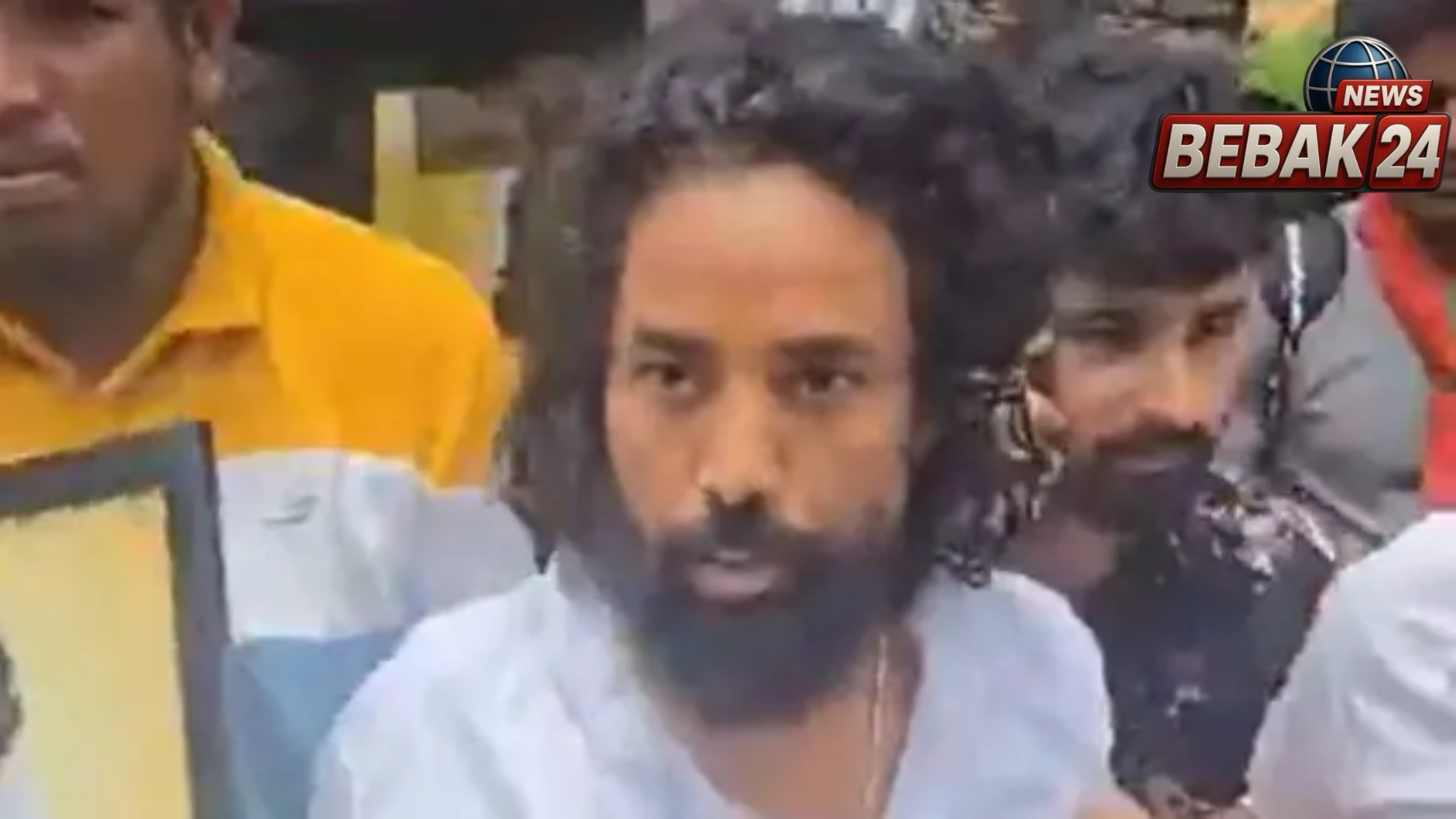 झारखंड स्टूडेंट मार्च: 9 दिन से अनशन पर देवेंद्र महतो, स्ट्रेचर पर पहुंचे विधानसभा मार्च में