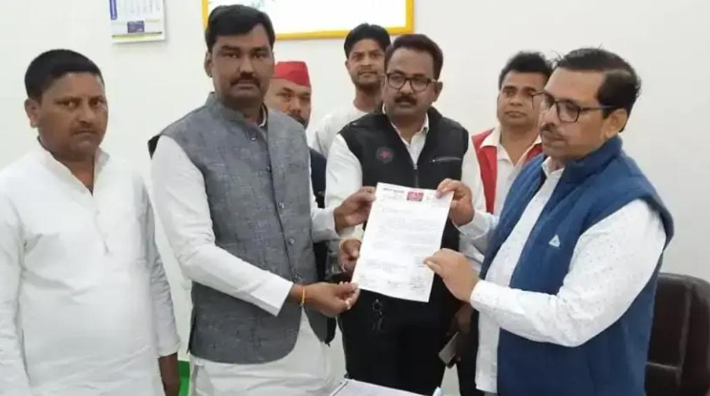 सोनभद्र में 'वोट चोरी' की बड़ी साजिश? सपा ने कहा- BJP करवा रही विपक्ष के नाम साफ!