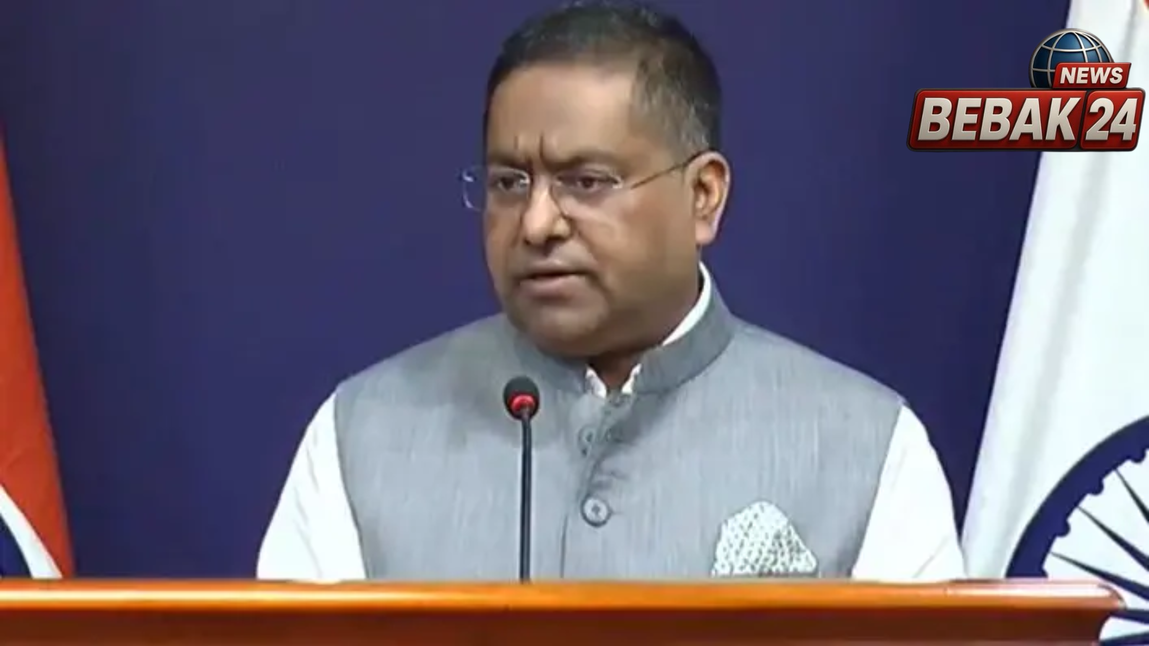 खाड़ी क्षेत्र में भारतीय जहाजों और नाविकों की सुरक्षा पर विदेश मंत्रालय ने दी जानकारी