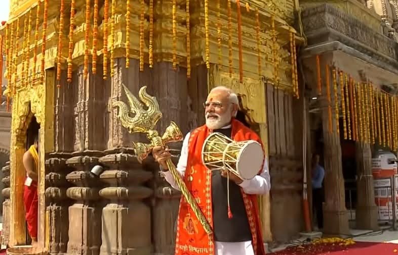 आस्था का अभिषेक और विकास की उड़ान, काशी में मोदी का 'पावर डे'
