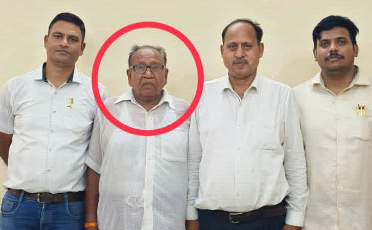 चर्चित खाद्यान्न घोटाले में कोटेदार को ईओडब्ल्यू वाराणसी ने जौनपुर से किया गिरफ्तार