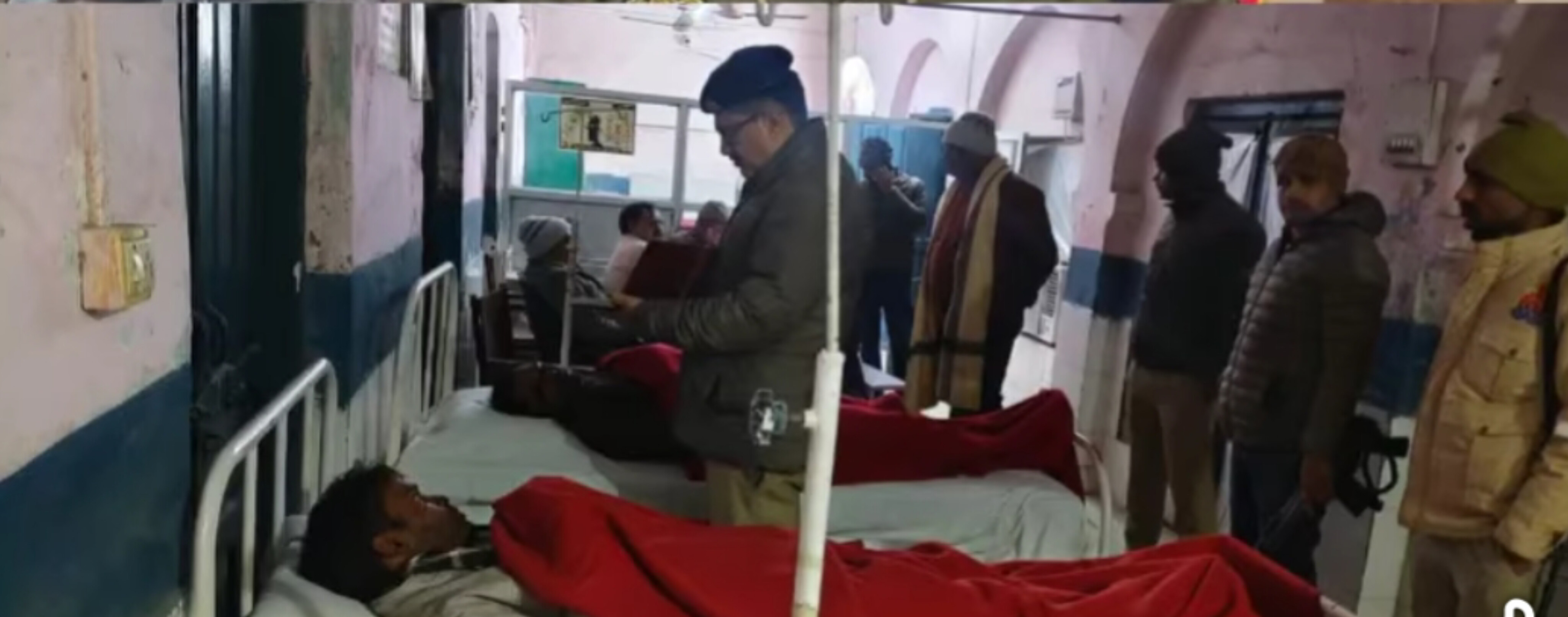 पूर्वांचल एक्सप्रेस-वे पर पुलिस व बदमाशों में मुठभेड़, एक को लगी गोली