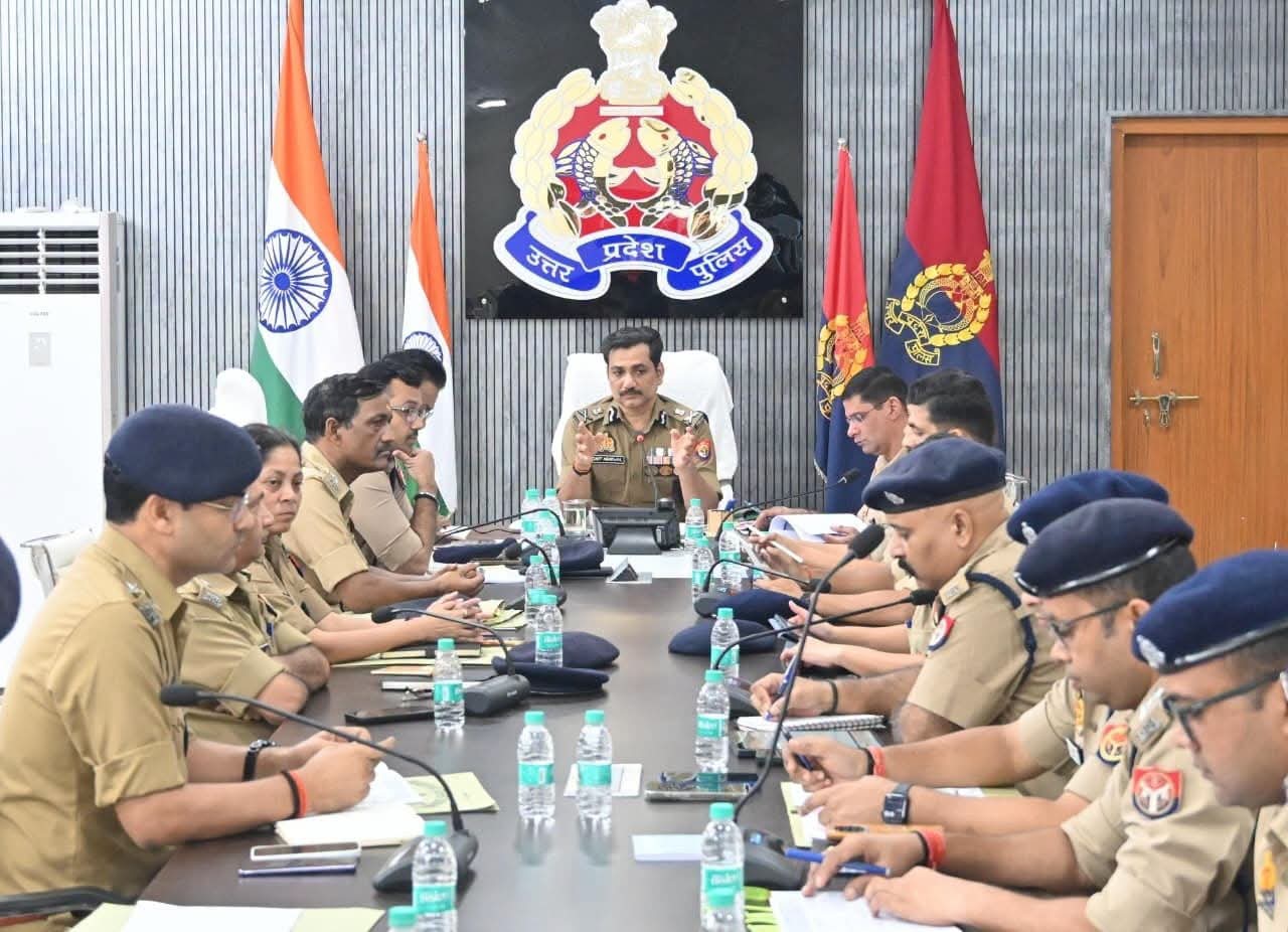 वाराणसी पुलिस का एक्शन प्लान: अपराधियों की संपत्ति होगी जब्त, महिला सुरक्षा और कांवड़ व्यवस्था पर फोकस