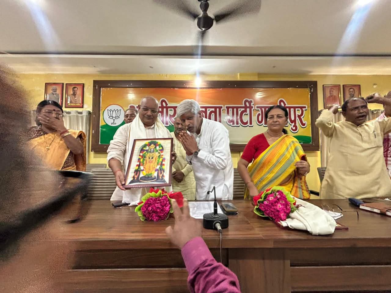 भाजपा प्रदेश उपाध्यक्ष कृष्ण बिहारी राय और महिला मोर्चा अध्यक्ष सरोज कुशवाहा का भव्य स्वागत, आगामी अभियानों की बनी रणनीति