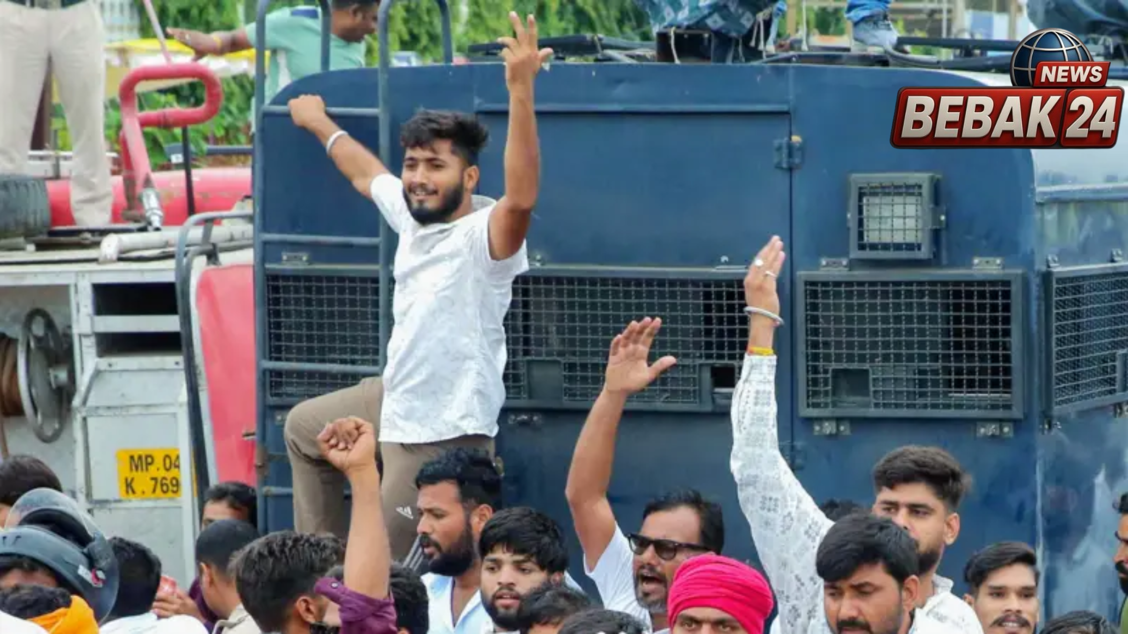 भोपाल में 3,000 किसानों का विशाल प्रदर्शन; मूंग की 100% MSP खरीद को लेकर CM आवास की ओर कूच, सड़कों पर डाला डेरा