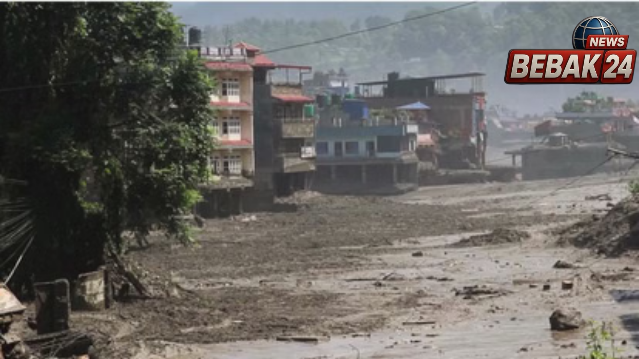 नेपाल की बाढ़ से यूपी को भी खतरा, मलबा बन सकता है प्राकृतिक बांध