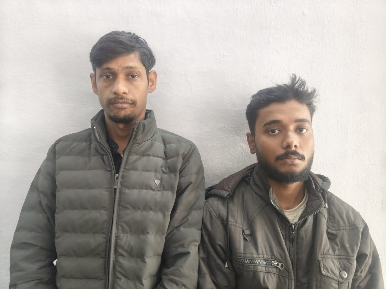 मीरजापुर पुलिस का बड़ा एक्शन: कफ सिरप तस्करी के सिंडिकेट का भंडाफोड़, 'निहाल डिस्ट्रीब्यूटर्स' का प्रोपराइटर गिरफ्तार