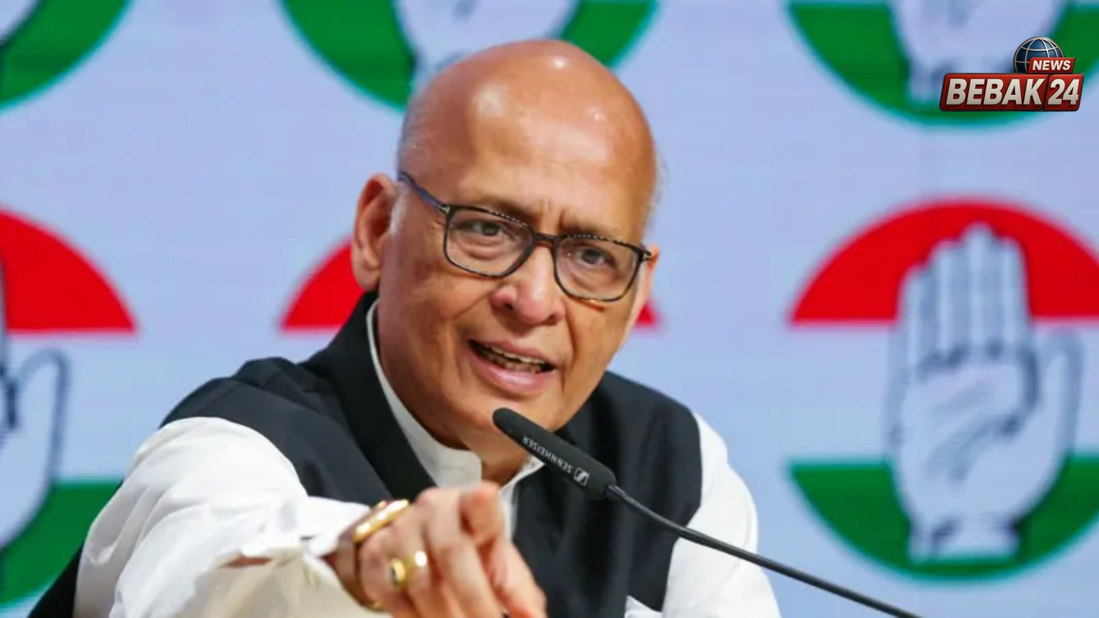 "गंभीर के रहते टीम मैच और दिशा दोनों खो रही है"&mdash; भारत की हार के बाद कांग्रेस नेता अभिषेक मनु सिंघवी का मुख्य कोच और हर्षित राणा पर तीखा हमला