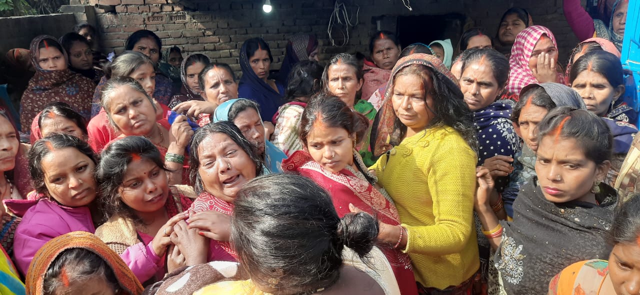 गाजीपुर में पिकअप चालक बहादुर बिंद की ईंट से सिर कूचकर नृशंस हत्या