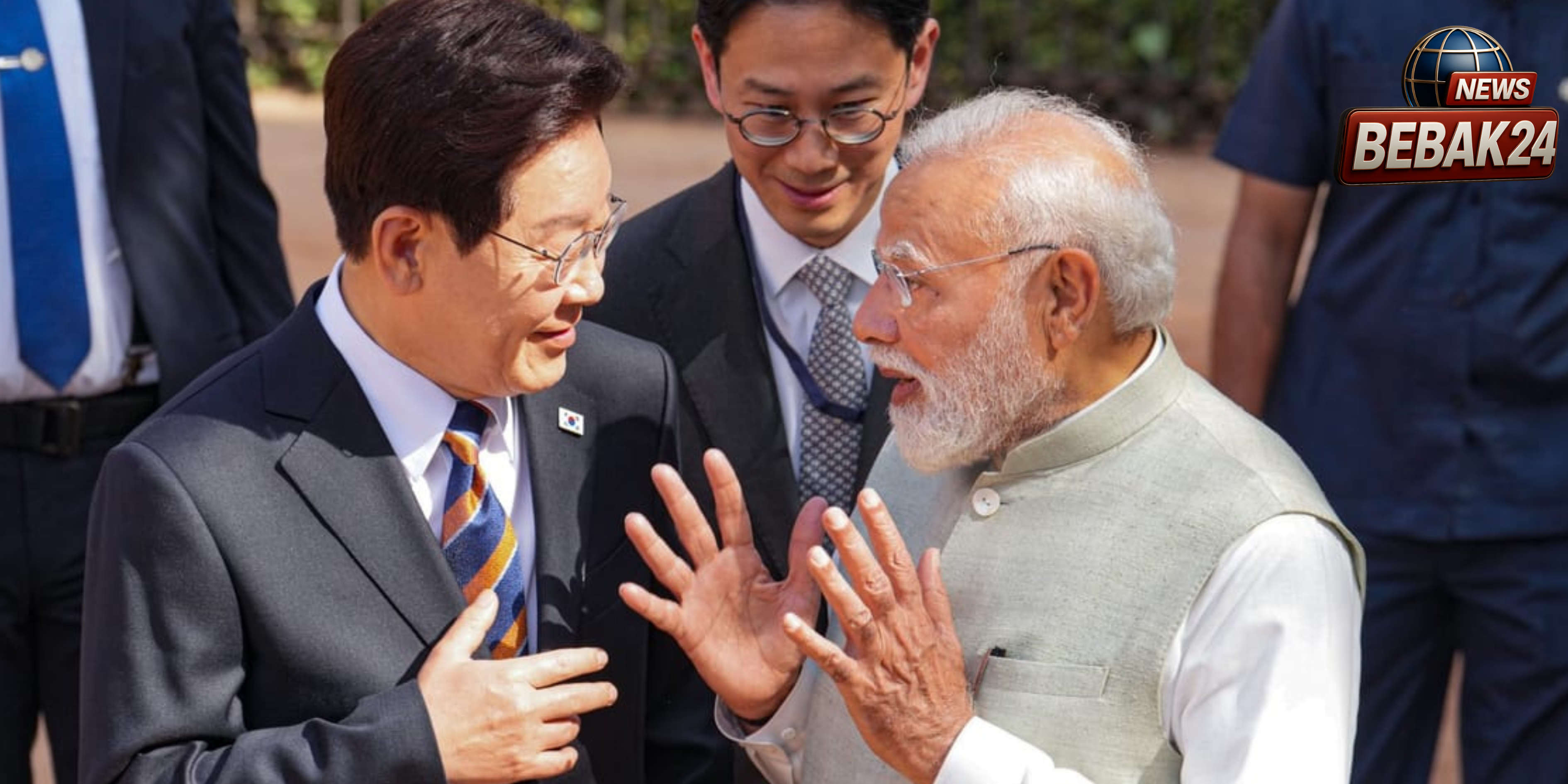 राजकीय मेहमानों का भव्य सत्कार: राष्ट्रपति भवन में गार्ड ऑफ ऑनर, राजघाट पर बापू को नमन; PM मोदी और राष्ट्रपति ली के बीच हैदराबाद हाउस में 'पावर टॉक'