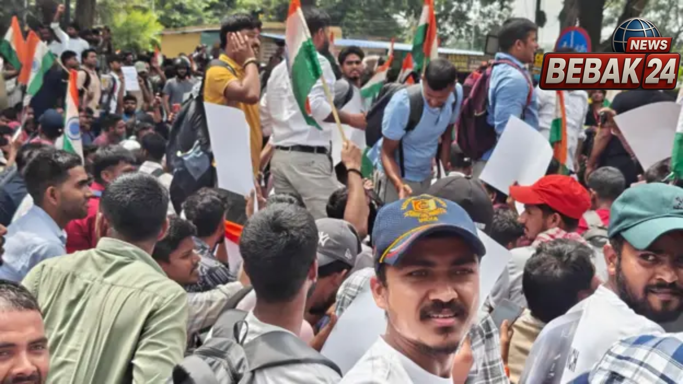 झारखंड में छात्रों का विधानसभा मार्च, पुराने से नए विधानसभा भवन तक पहुंचा प्रदर्शन; तस्वीरों में देखें माहौल
