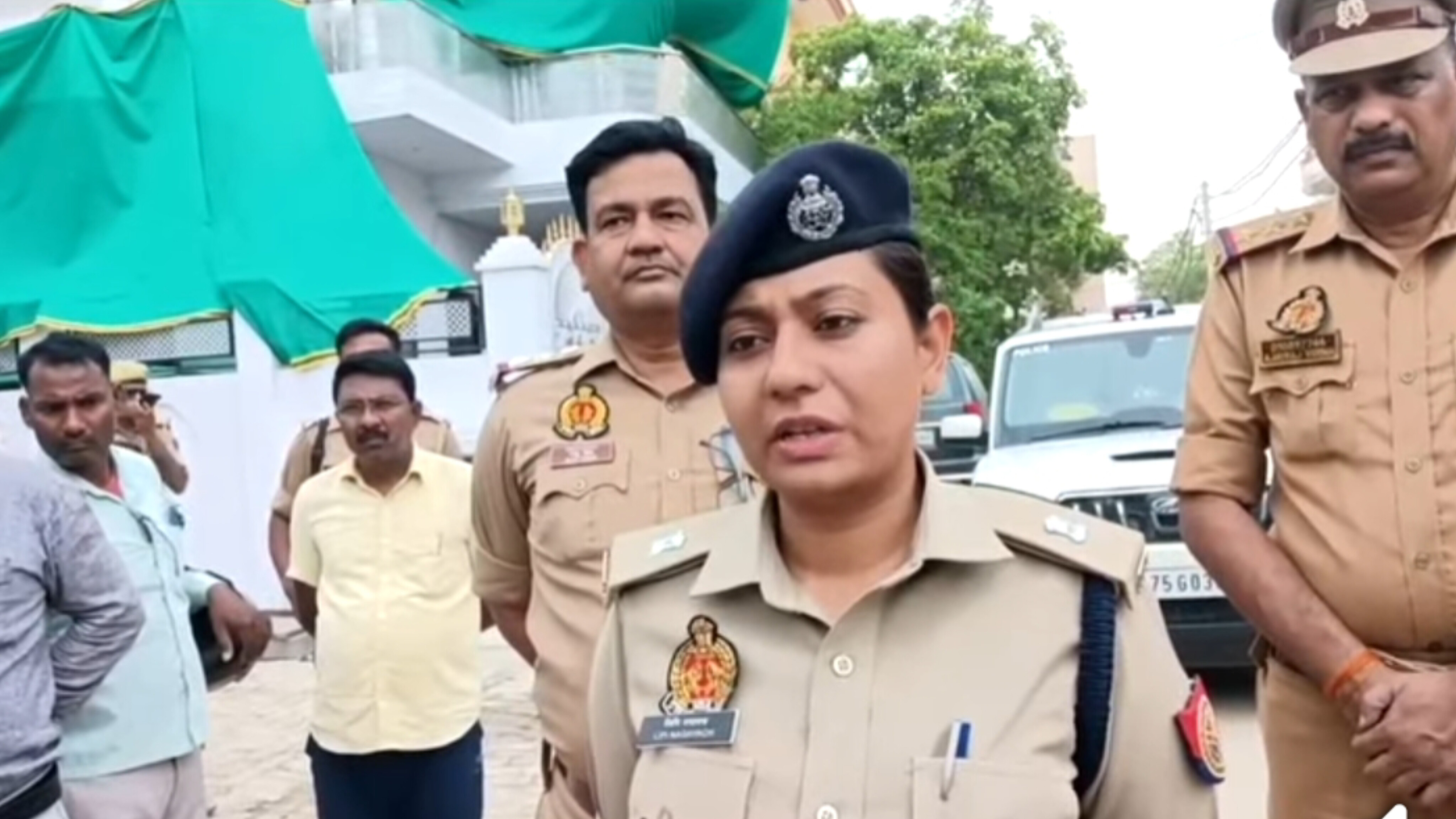 घर लौट रहे युवक को सरेआम मारी गोली, ट्रॉमा सेंटर में तोड़ा दम, रेंग रही खाकी!