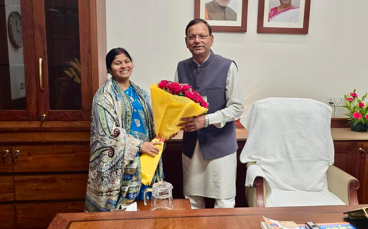 निर्विरोध निर्वाचित भाजपा प्रदेश अध्यक्ष पंकज चौधरी , सांसद डॉ. संगीता बलवंत ने दी बधाई