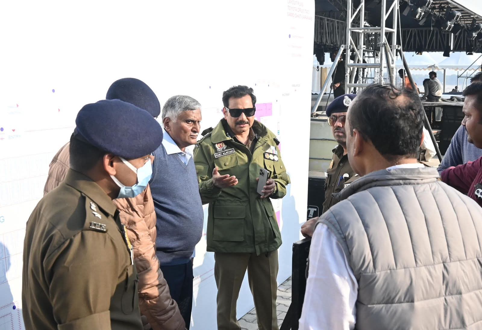 नमो घाट पर टोयोटा के कार्यक्रम की तैयारी परखी, नए ब्रिज के मद्देनज़र ट्रैफिक व्यवस्था का भी लिया जायजा