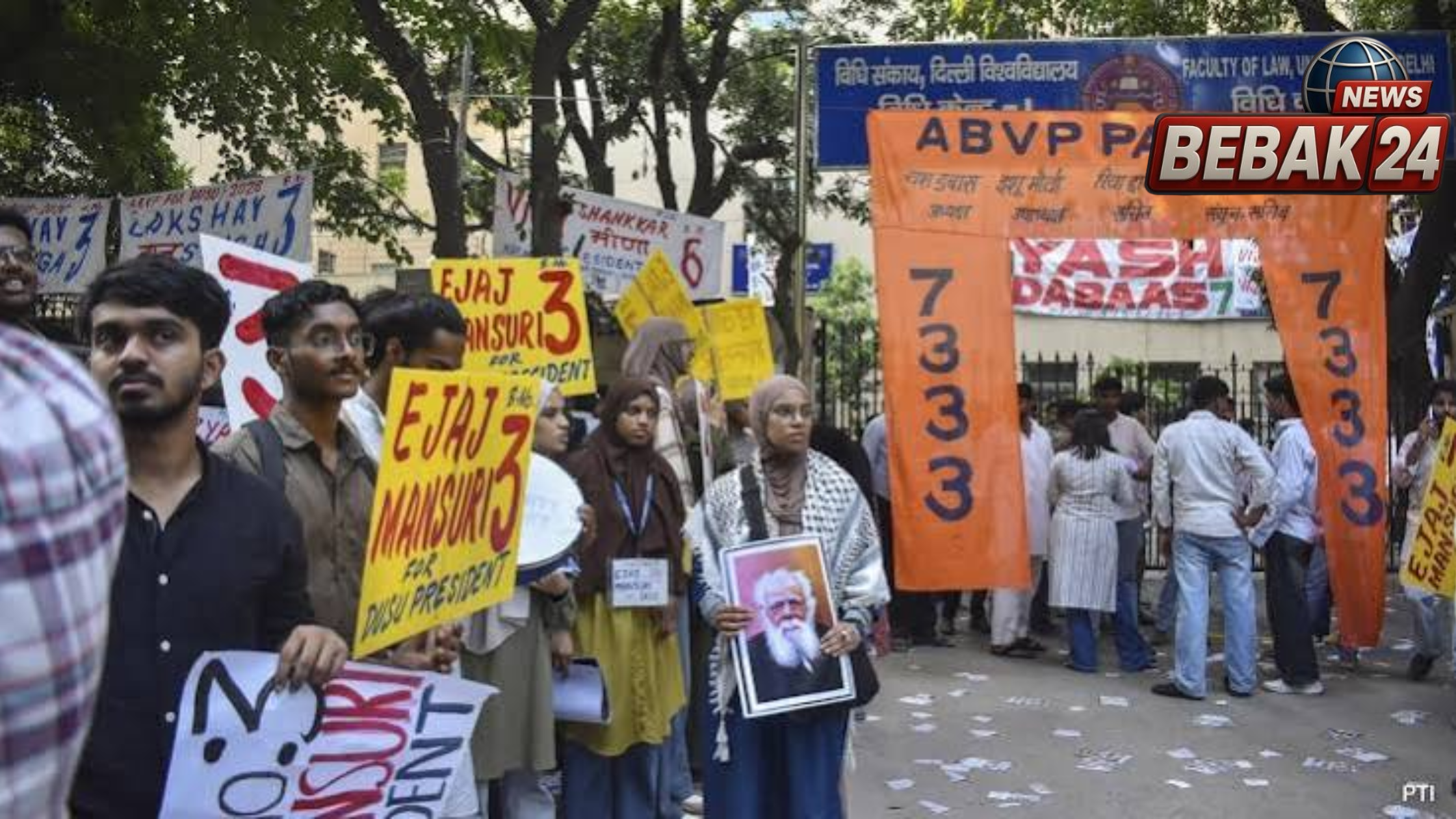 डूसू चुनाव: कड़ी सुरक्षा में मतदान जारी, डेढ़ लाख छात्रों के वोट पर टिकी नजर